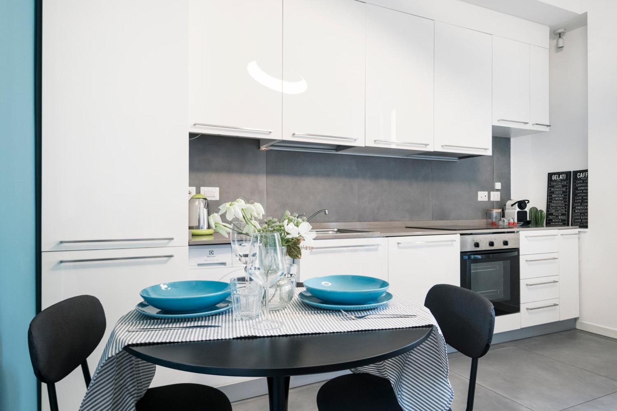 New Flat Fully Furnished In P.Ta Romana Mailand Exterior foto
